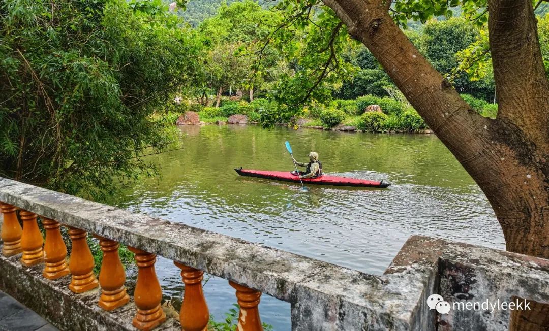 Pengyi, Pengyi, Folding Kayak, Folding Canoe, Folding Ocean Boat, Folding Fishing Boat, Canoe Sail, kayak Sail，Sea Socks, Paddle, Ocean Boat, Canoe Teaching, Canoe Techniques, Canoe Books, Ocean Boat Exploration, Haiyan Zhou Teaching, Folding Boat, Foldin